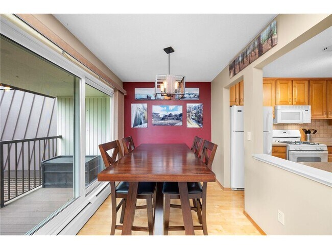 Building Photo - 4860 Park Commons Dr