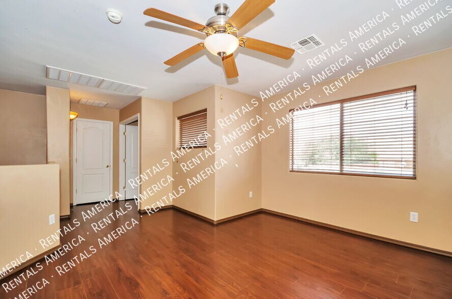 Building Photo - 60903 Silky Mane Dr