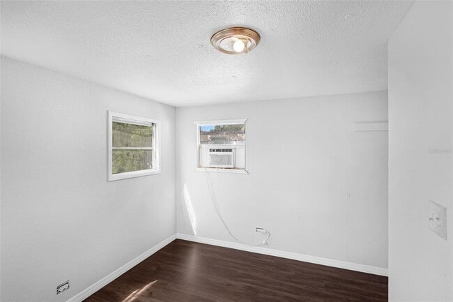 Building Photo - 2854 Lake Alfred Rd