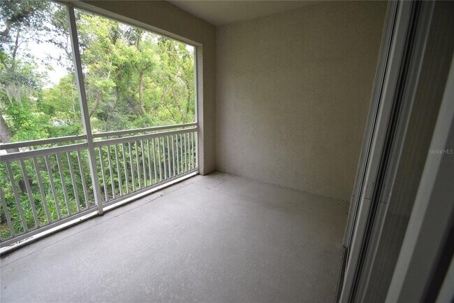 Building Photo - 534 Grasslands Village Cir