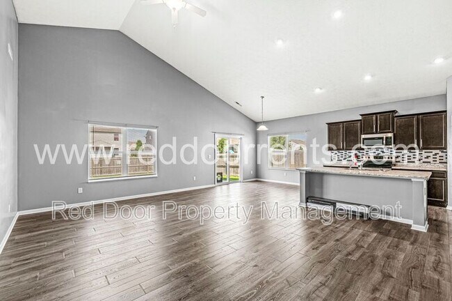 Building Photo - 4920 Penoyer Ln