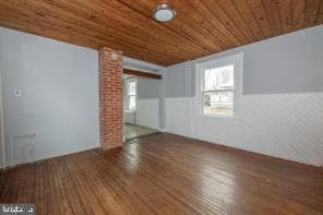 Building Photo - 714 Buck Ln