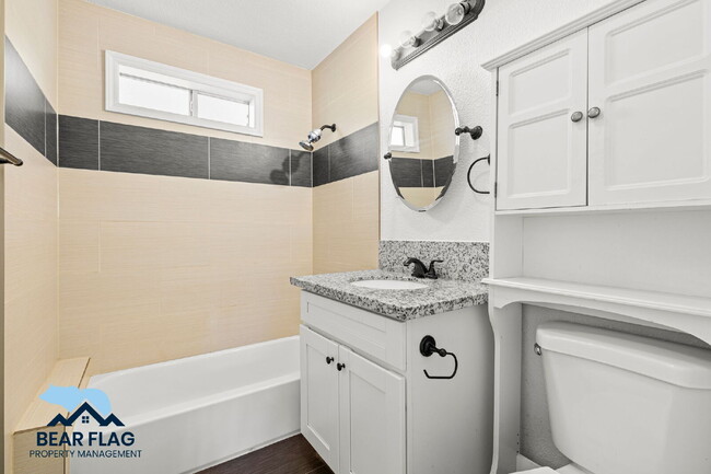 Building Photo - For Rent $2,280 - 2 bed, 1 bath