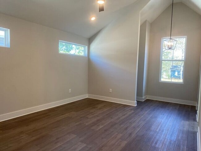 Building Photo - Beautiful New Construction in Madison - 3 Bed 2 Bath - Utilities & Lawncare Included