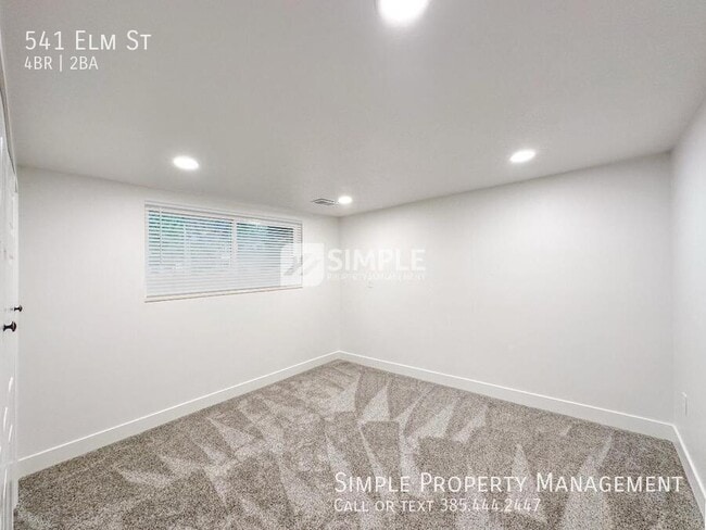 Building Photo - 541 E Elm St