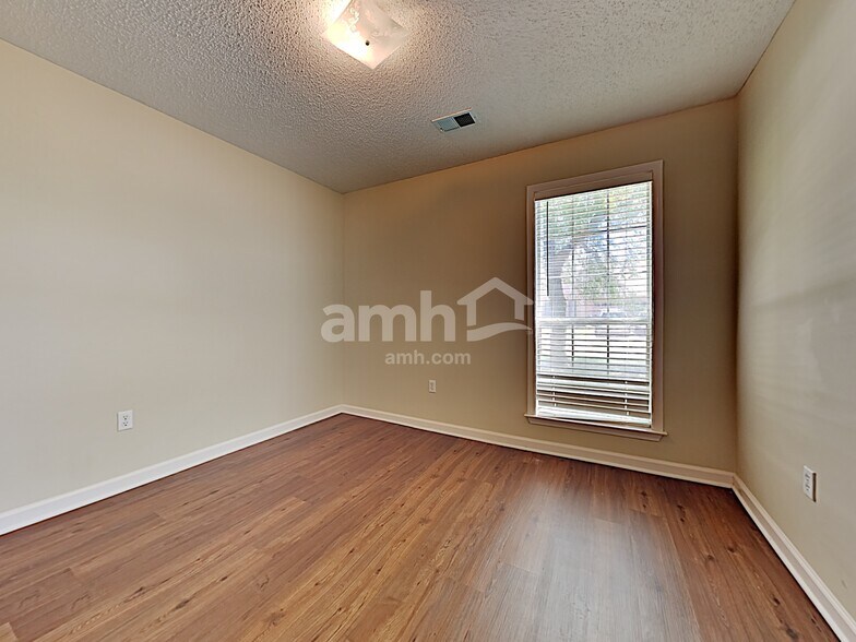 Building Photo - 8584 Afterglow Cv