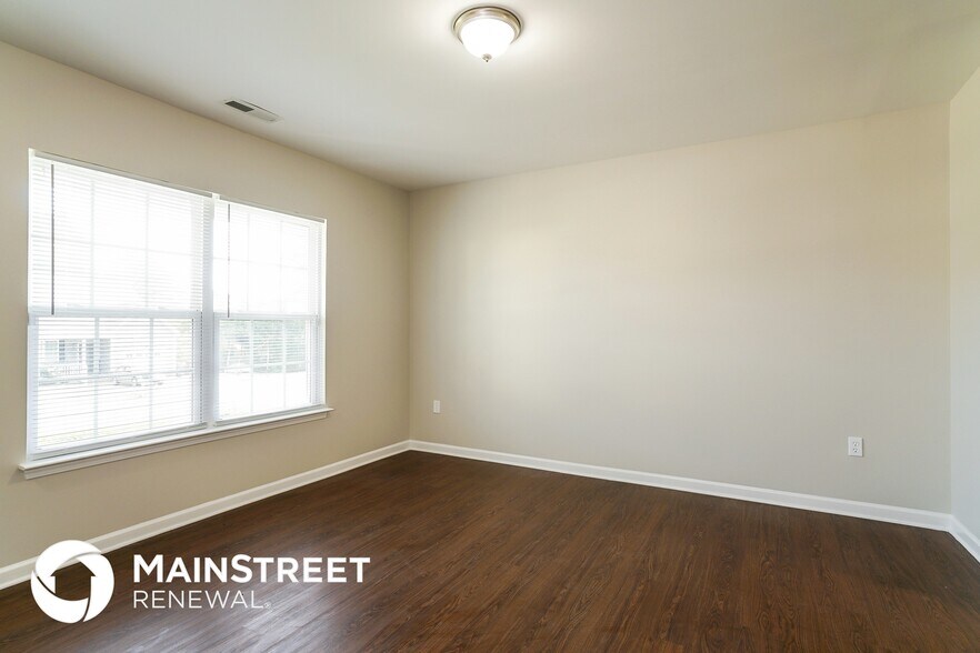 Building Photo - 603 Quail Ct