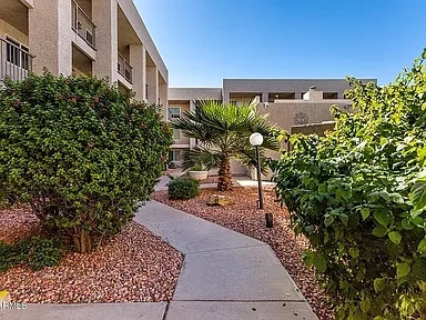 Building Photo - 7474 E Earll Dr