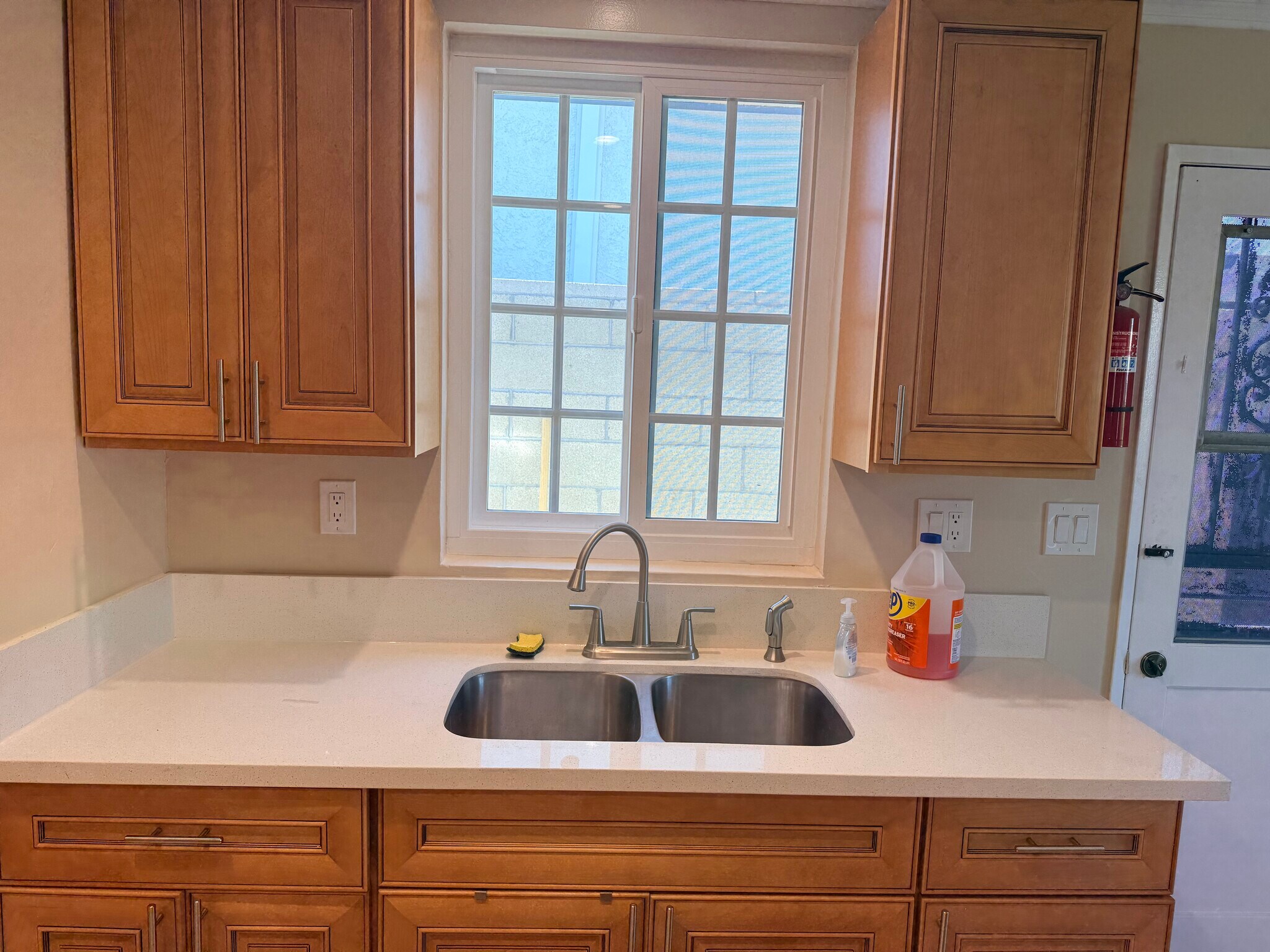 Kitchen sink - 1526 E Abila St