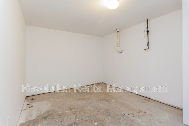 Building Photo - 107 Timber Ridge Dr