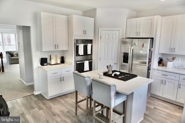 Building Photo - 8275 Shannons Landing Way