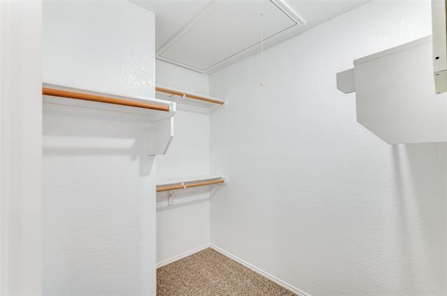 Building Photo - 5700 Giddyup Ln