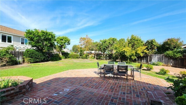 Building Photo - 23 Blazing Star