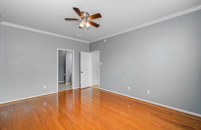 Building Photo - 6307 S Wintersage Ln