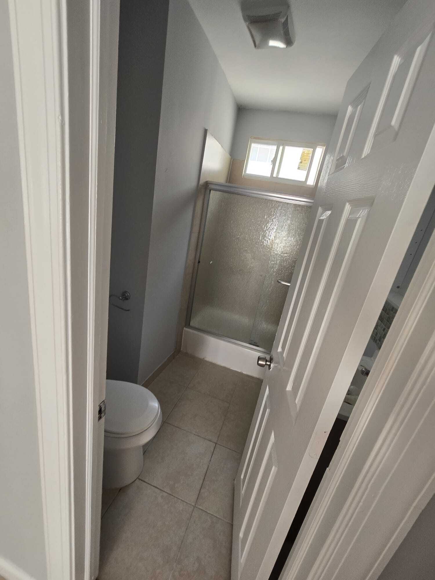 Building Photo - 528 Magnolia Ave