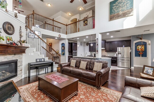 Building Photo - 8609 McCutchins Dr