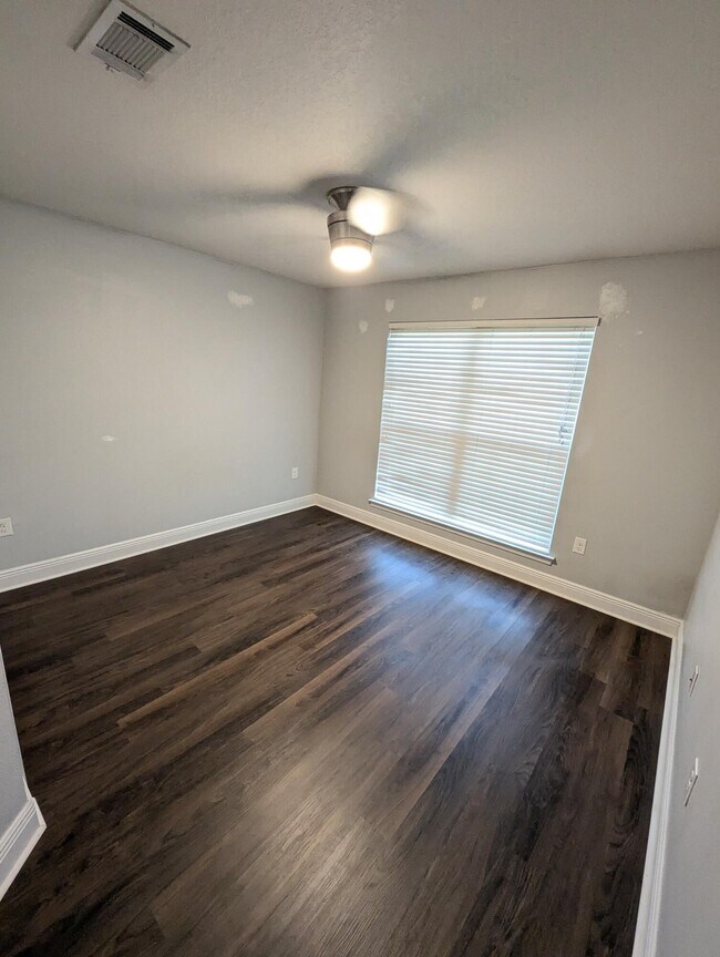 Building Photo - 6598 Britt St