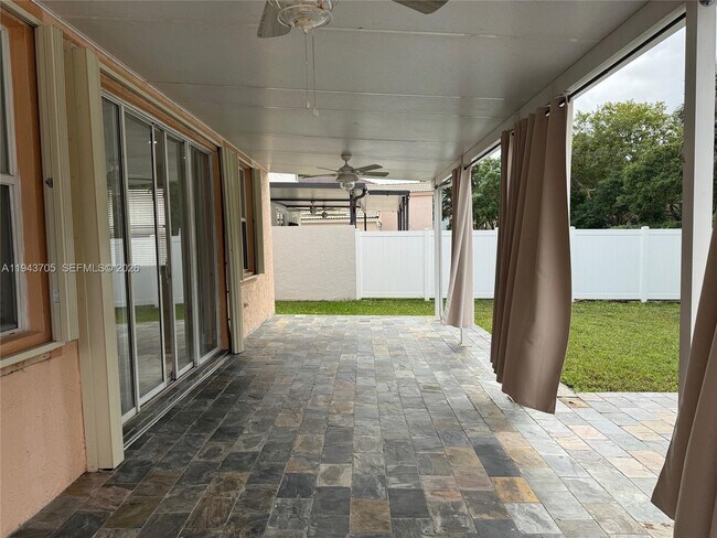 Building Photo - 1474 NW 153rd Ln