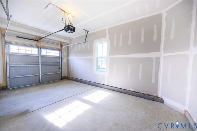 Building Photo - 10660 Wrexham Townes Vw