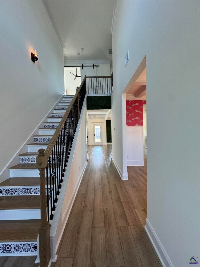 Building Photo - 805 Harley Farms Dr