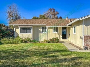 Building Photo - 965 Amstutz Dr