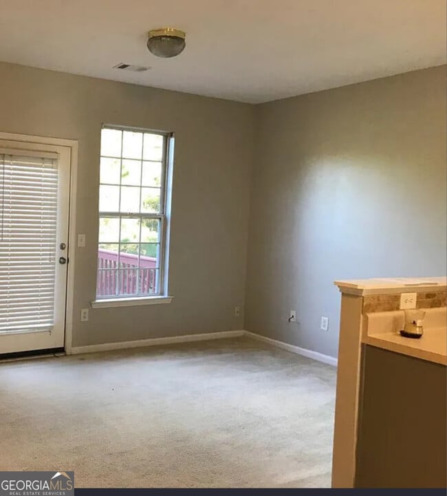 Building Photo - 3266 Mill Springs Cir NE