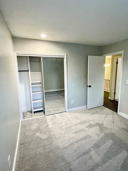 Building Photo - 13907 Falkirk Cir
