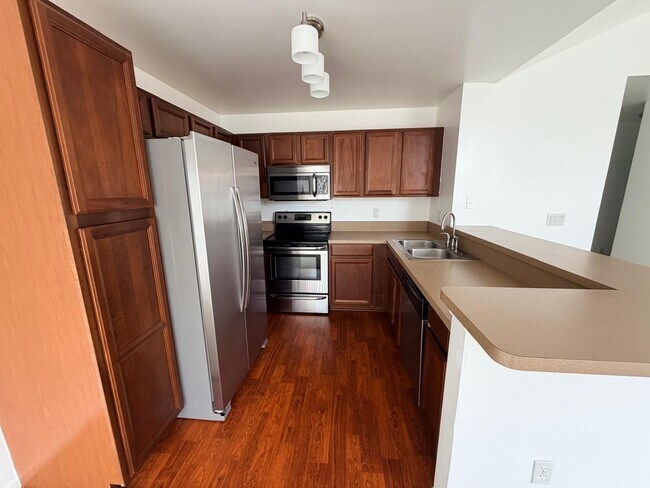 Building Photo - 26201 Chesapeake Cir