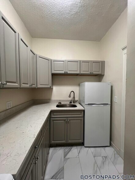 Building Photo - 17-19 Washington St.