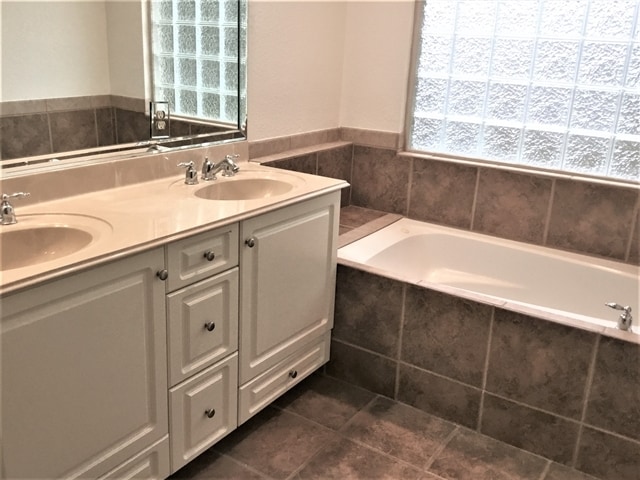 Building Photo - 2322 Sean St