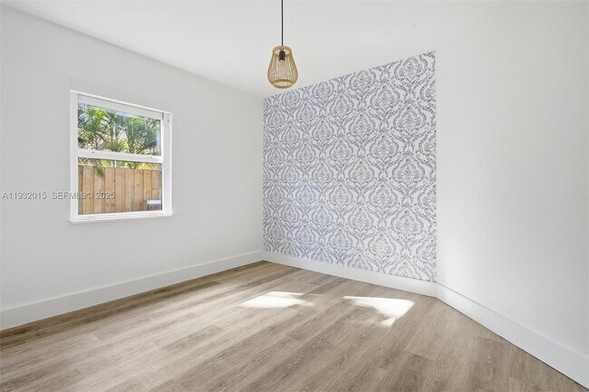 Building Photo - 10246 NW 57th Terrace