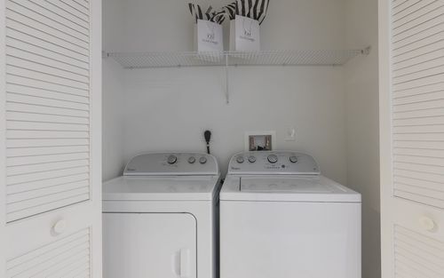 Building Photo - 5499 N Federal Hwy