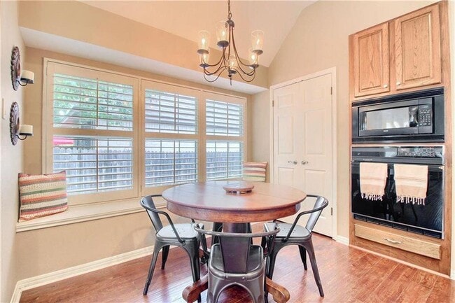 Building Photo - 7902 Isaac Pryor Dr