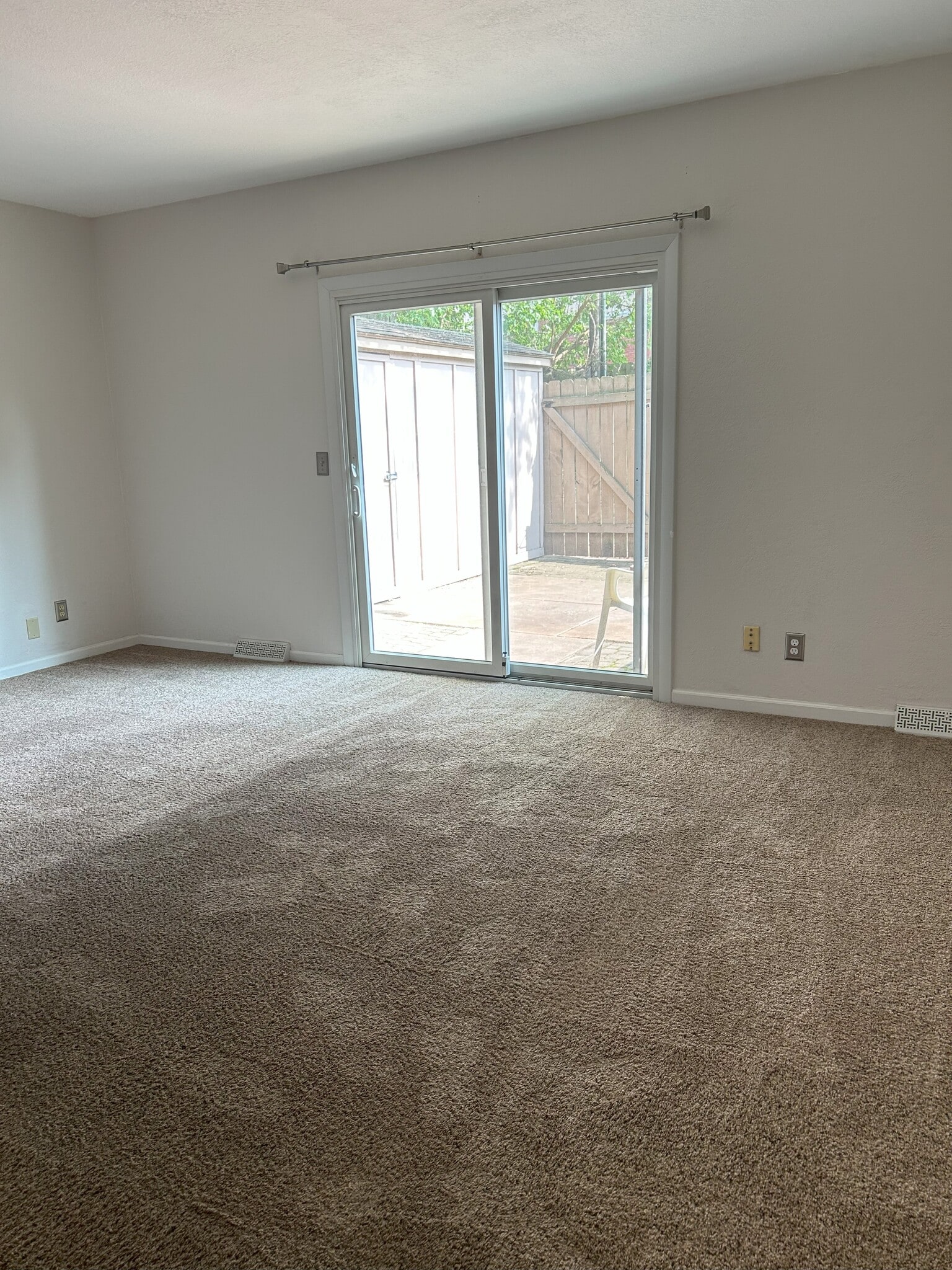 Living Room - 6521 Cornwall Ct