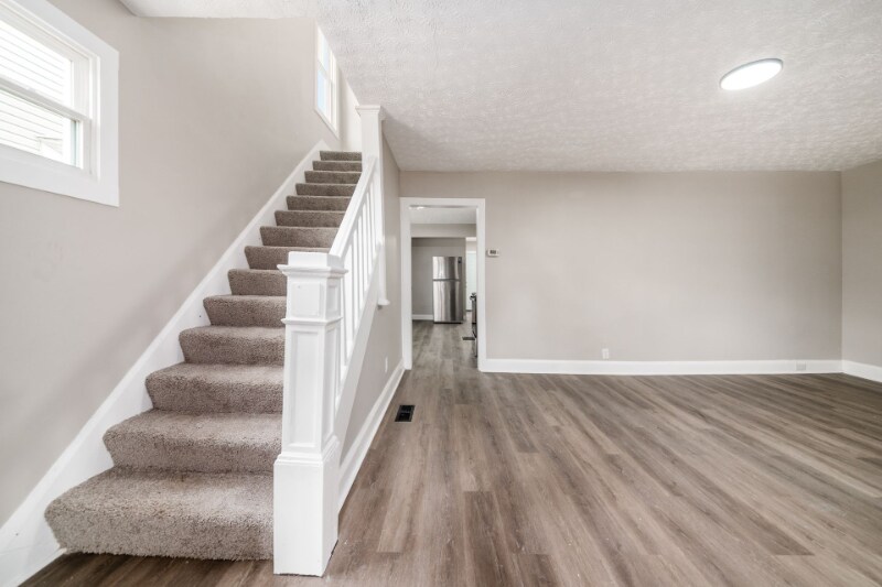 Building Photo - 960 Carpenter St