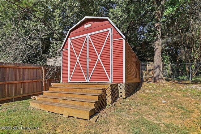 Building Photo - 117 McCree Dr