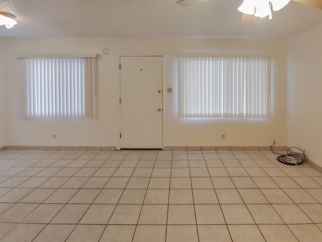 Building Photo - 213 Panamint Ave