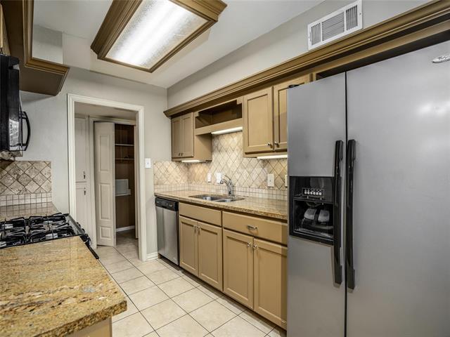 Building Photo - 917 Warren Way