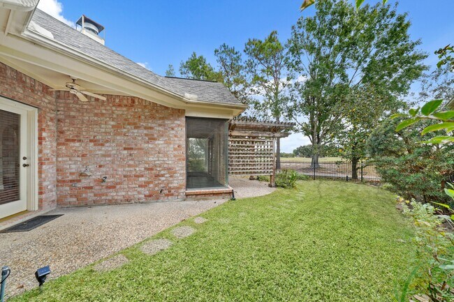 Building Photo - 38 Kelliwood Ct Cir