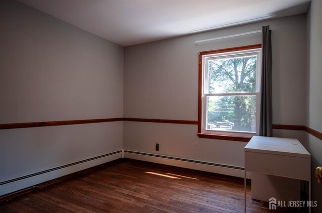 Building Photo - 1760 Rahway Rd