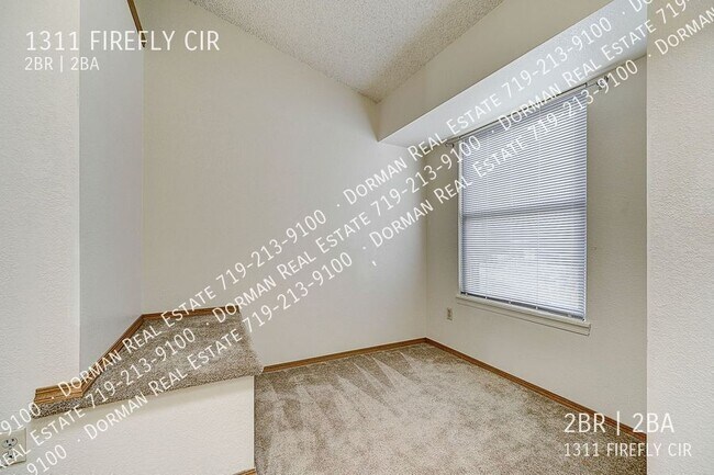 Building Photo - 1311 Firefly Cir