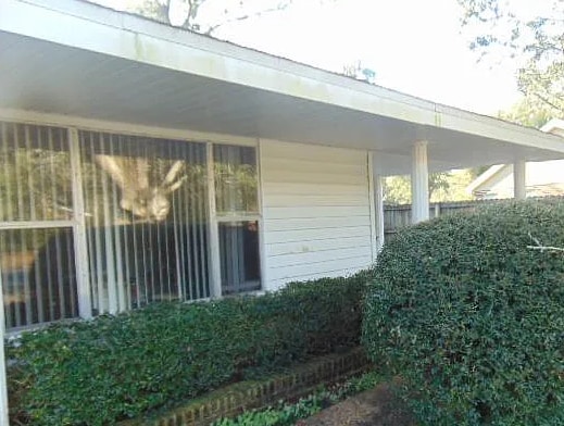 Building Photo - 8 Magnolia Dr