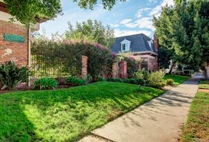 Building Photo - 8130 Redlands St