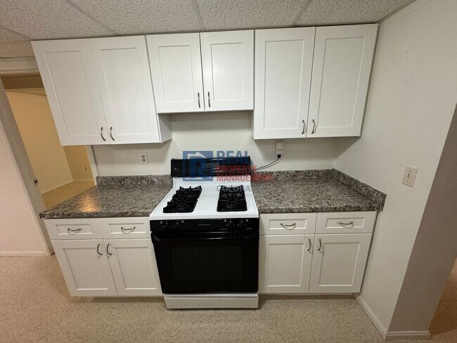 Building Photo - 2090 Altura Blvd