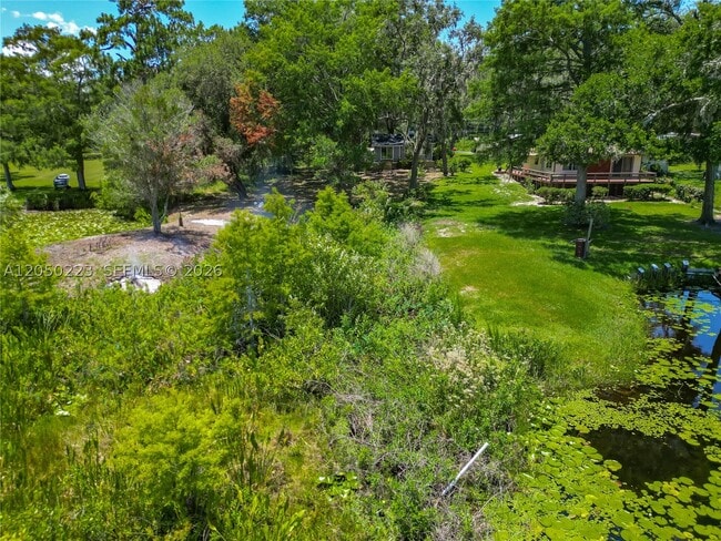 Building Photo - 8781 LAKESHORE Dr