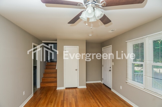 Building Photo - 4910 Roebuck Rd NW