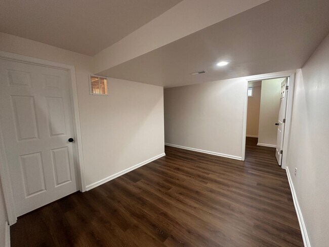 Building Photo - 4BR/2BA Home for Rent in Eastwood w/Basement and Backyard Deck!