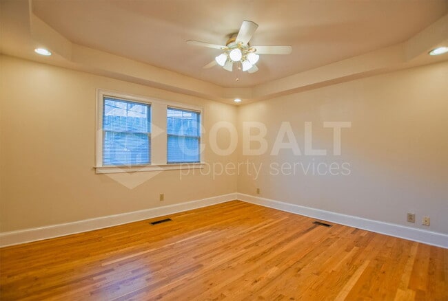 Building Photo - 867 Rosedale Rd NE