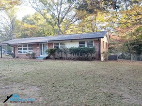 Building Photo - 1521 Euclid Rd