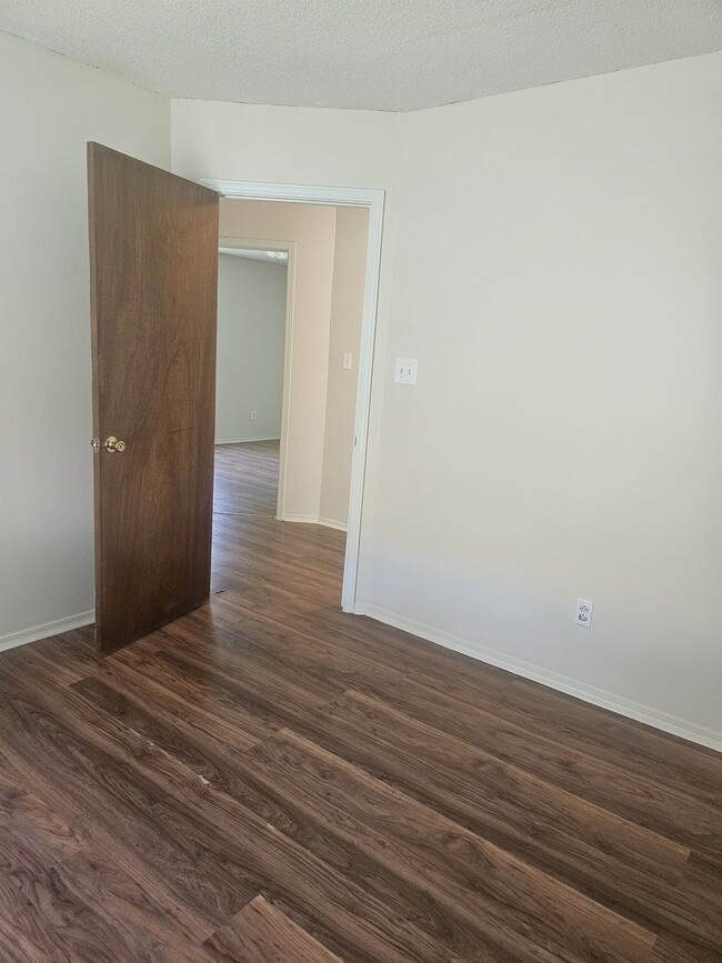 Building Photo - 2013 Cherrybark Bend